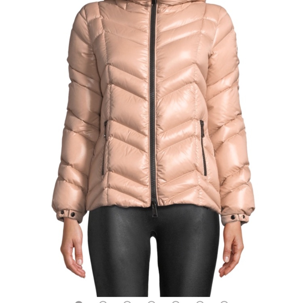 Moncler Puffer jacket size 3! Brand new